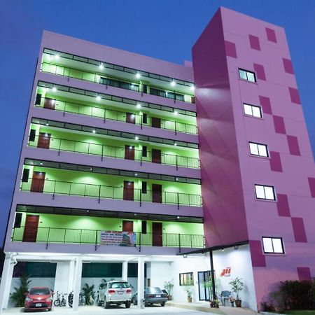 Apartamento Jjw House Thalang Exterior foto