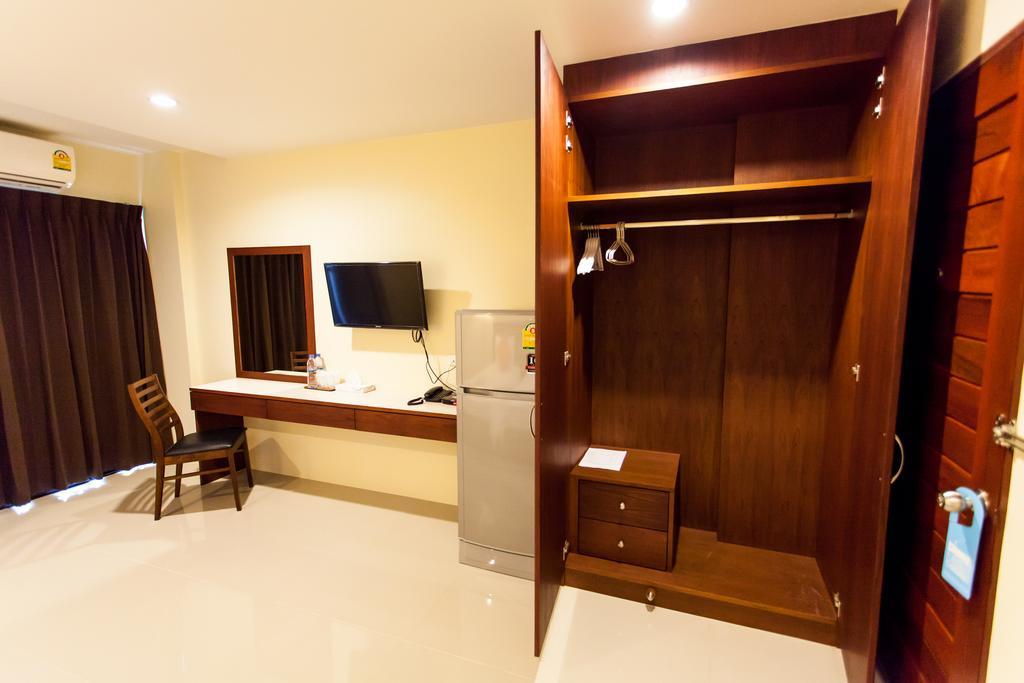 Apartamento Jjw House Thalang Exterior foto